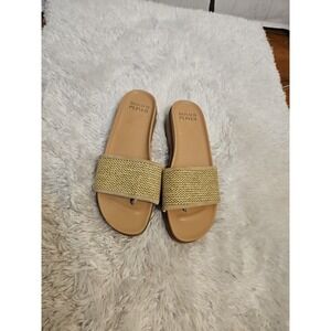 Donald Pliner Slip Sandal Size 10M, PRICE IS FIRM